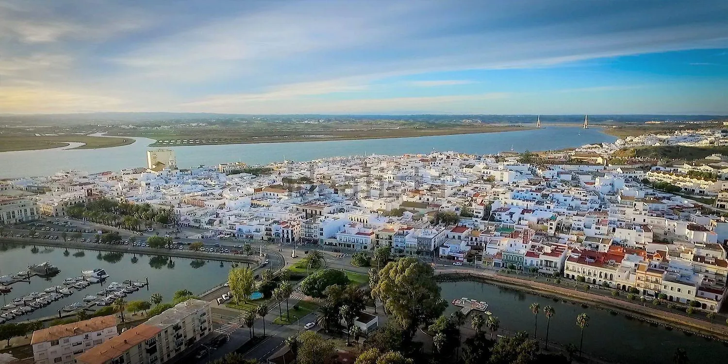 Vistas Al Guadiana, Chalet A 10 Minutos De La Playa Ayamonte Holiday home