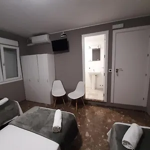 43 Guest house